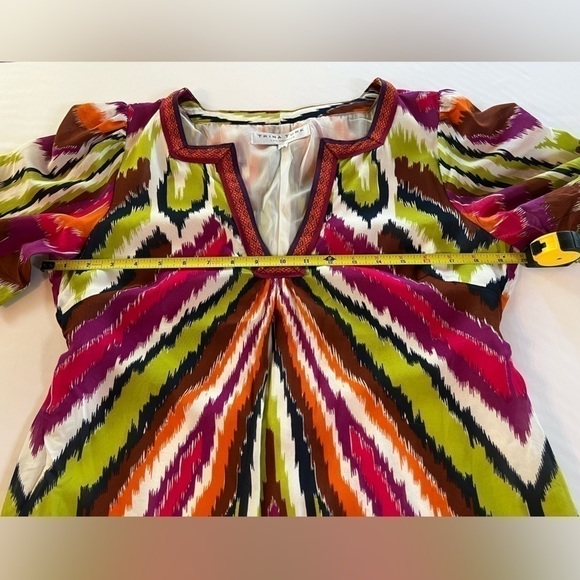Trina Turk silk shift dress colorful mod chevron indie sz 10 v-neck embrodiered - Picture 5 of 8